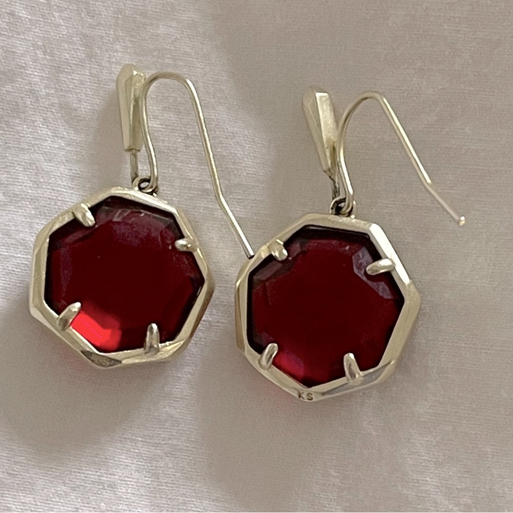 KendraScott red drops